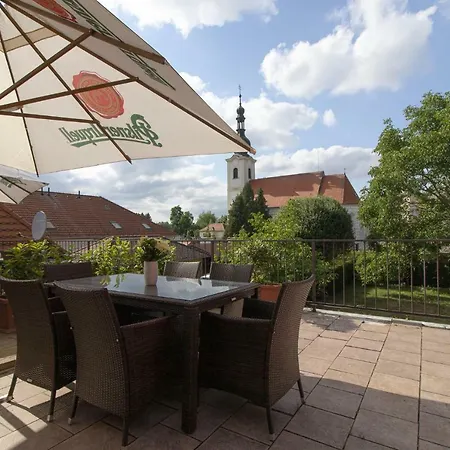 Historicky Dum U Lazni Apartament